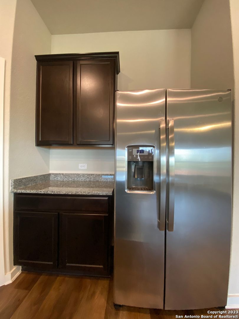6015 Akin Stroll San Antonio TX 78261