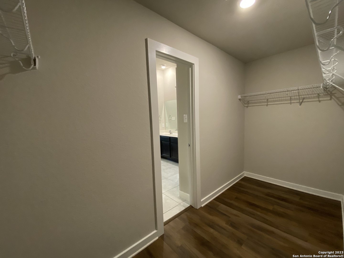 6015 Akin Stroll San Antonio TX 78261