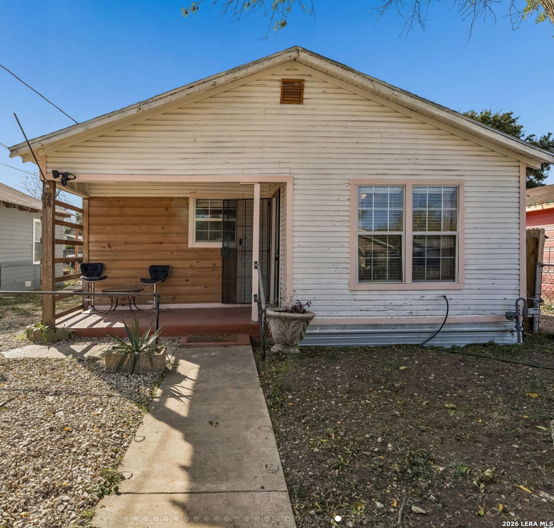 2214 Menchaca Street San Antonio TX 78207