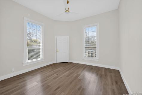 413 Nopal San Antonio TX 78210