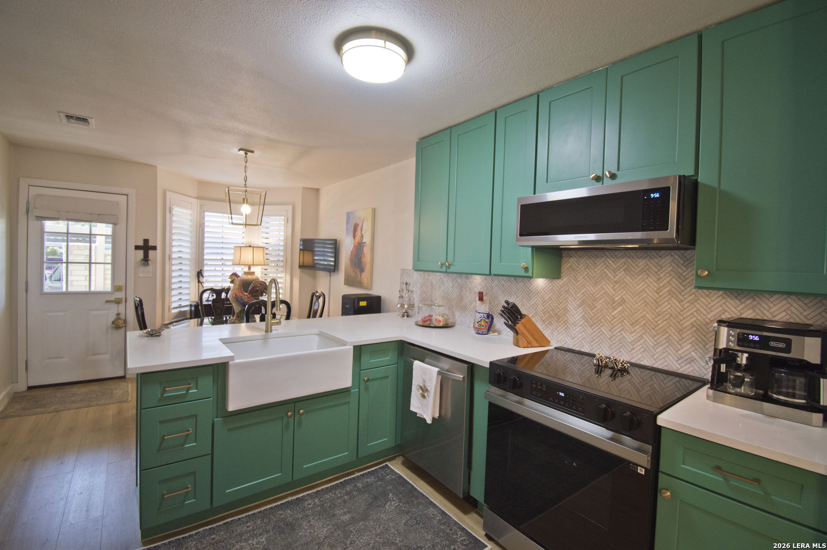 2611 Eisenhauer San Antonio TX 78209
