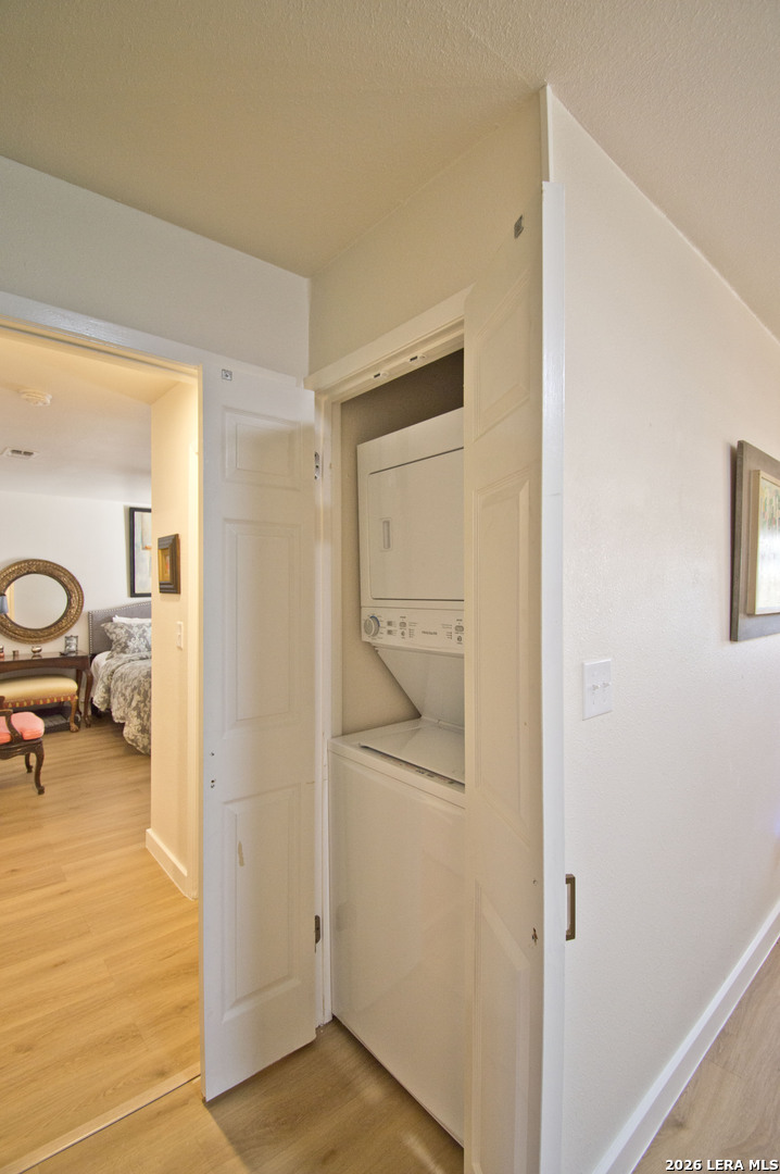 2611 Eisenhauer San Antonio TX 78209