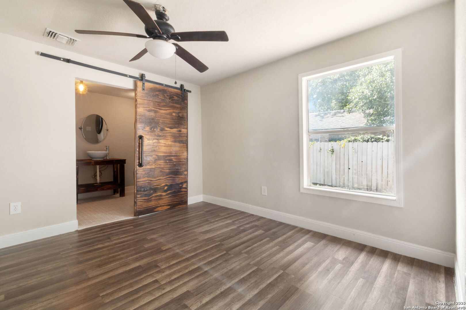 150 Sonora San Antonio TX 78204