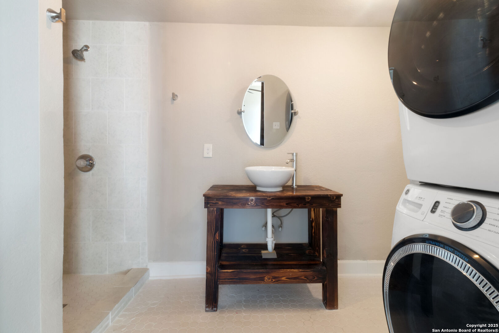 150 Sonora San Antonio TX 78204