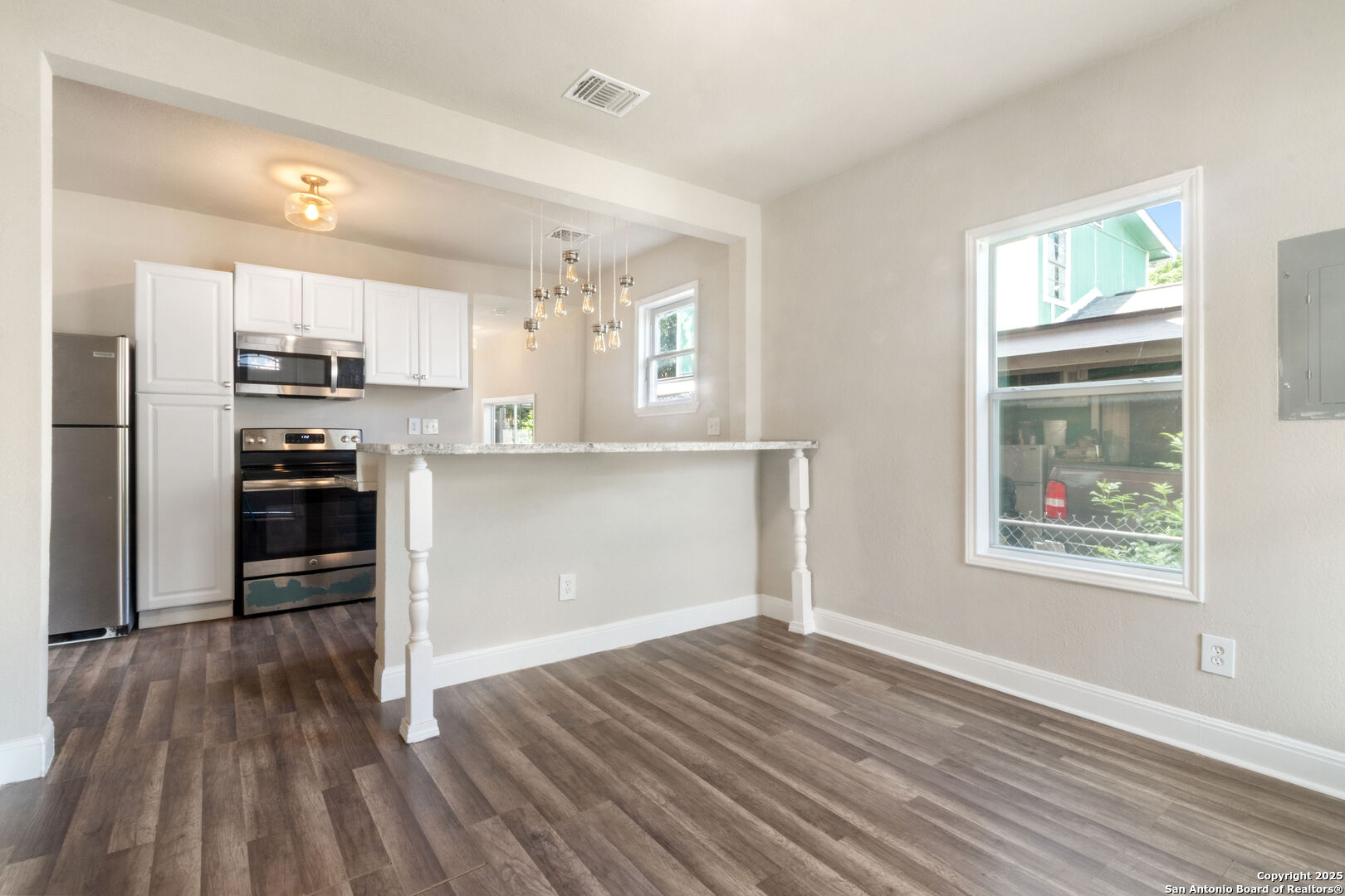 150 Sonora San Antonio TX 78204
