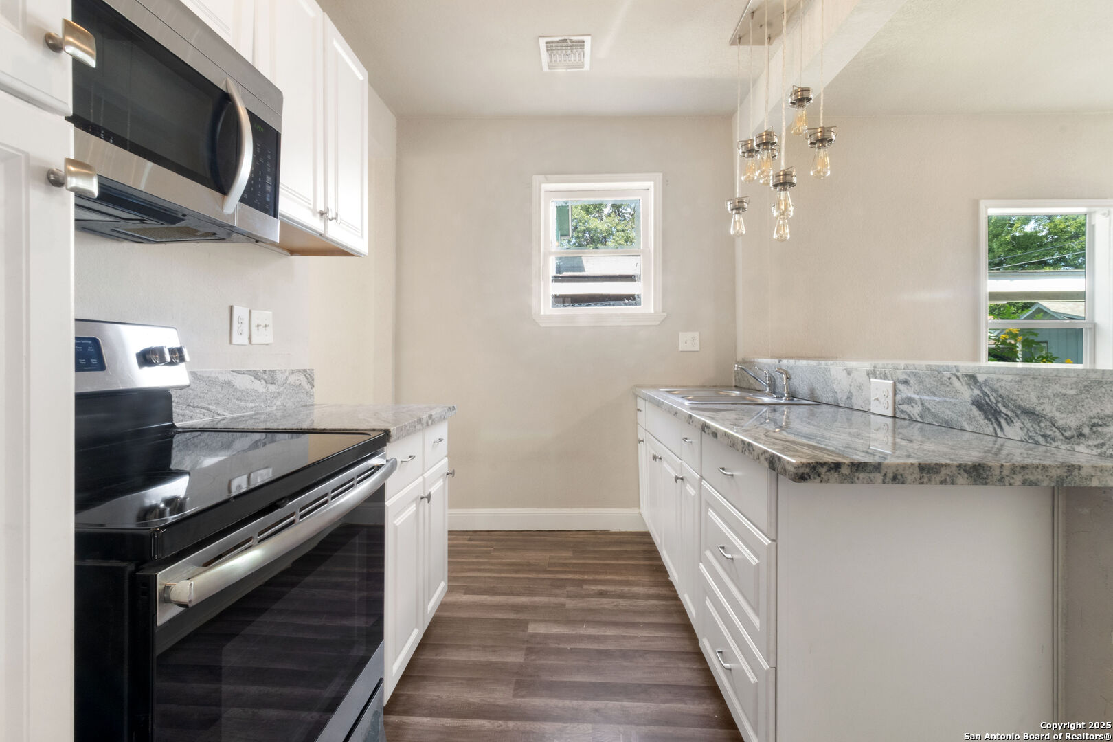 150 Sonora San Antonio TX 78204