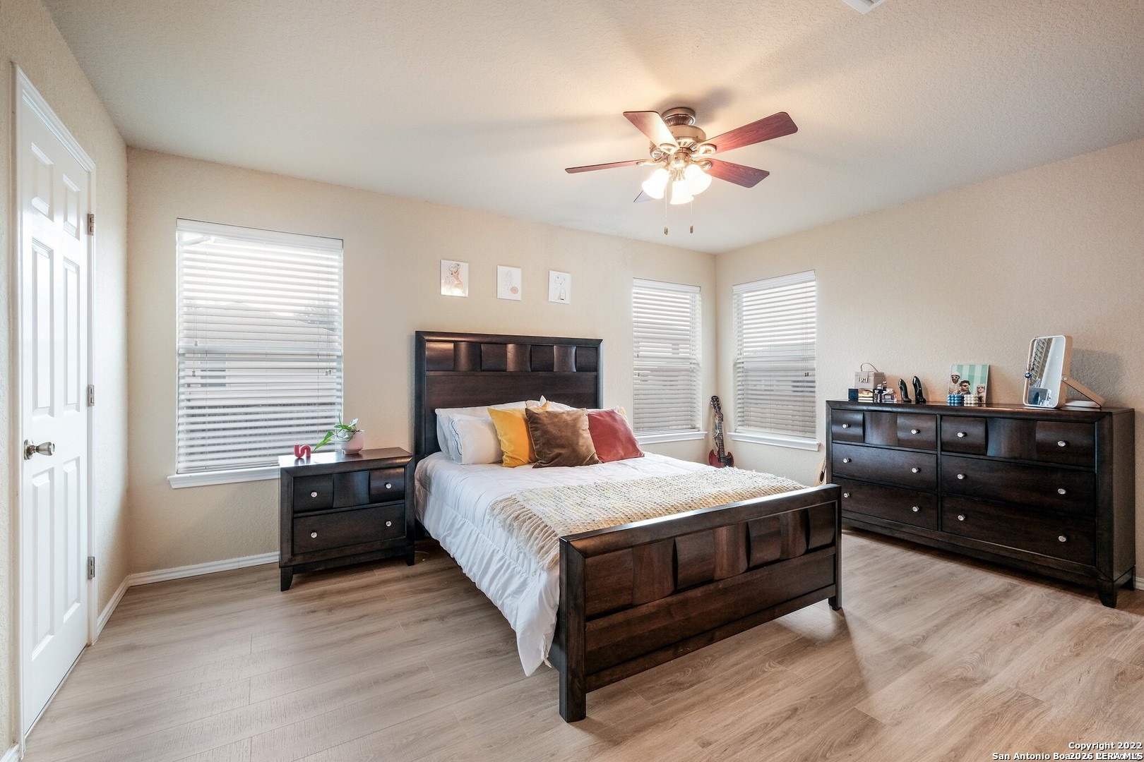 5402 Duke Field San Antonio TX 78227