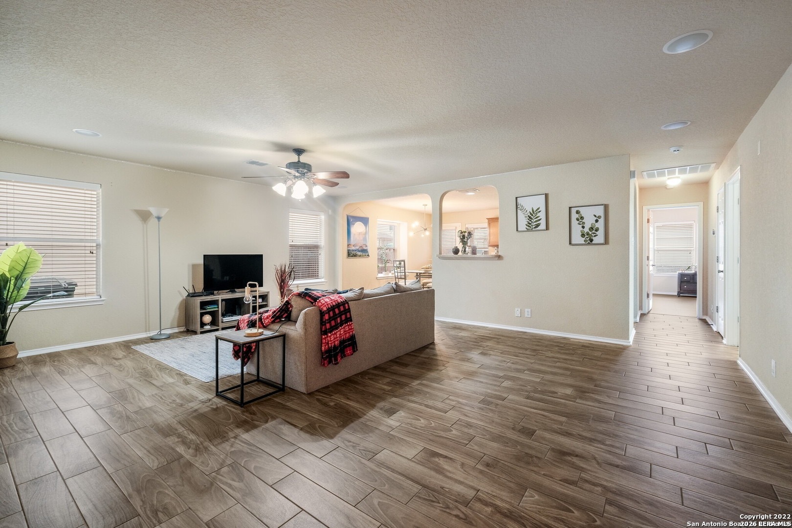 5402 Duke Field San Antonio TX 78227
