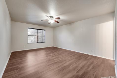 9815 Carswell Peak San Antonio TX 78245
