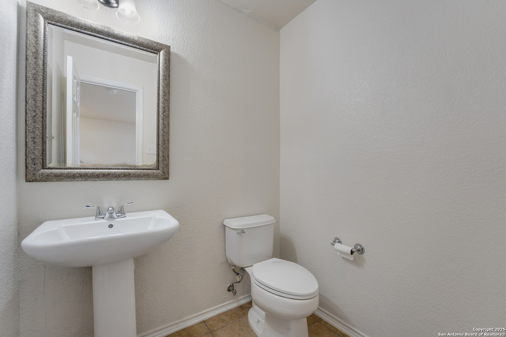 9815 Carswell Peak San Antonio TX 78245