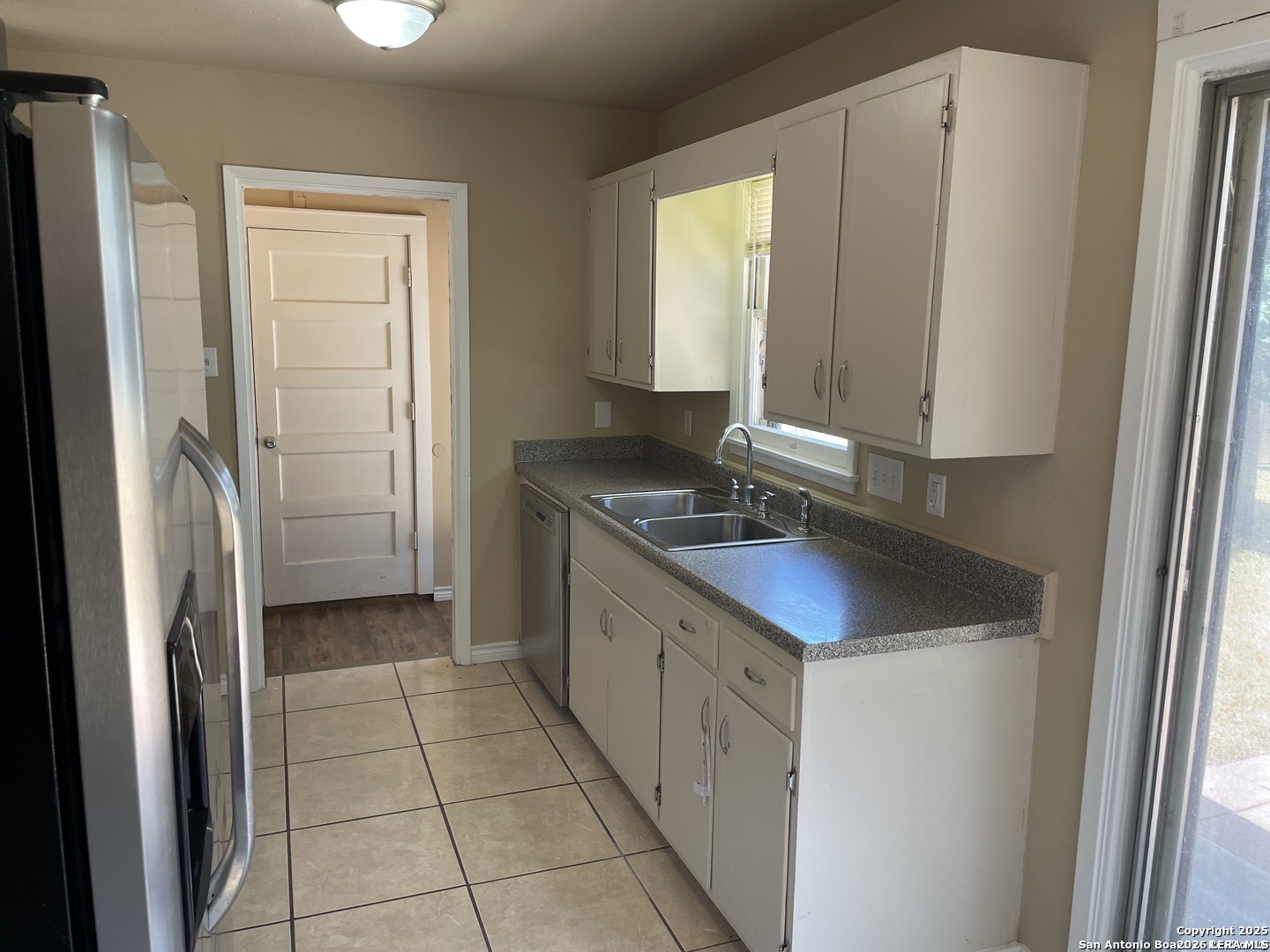 459 Kate Schenck San Antonio TX 78223