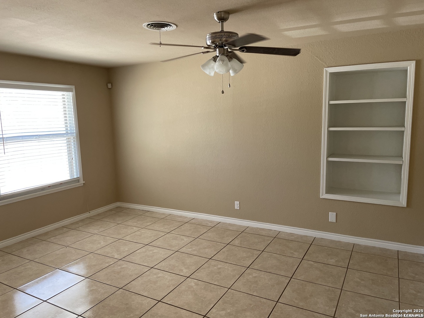 459 Kate Schenck San Antonio TX 78223