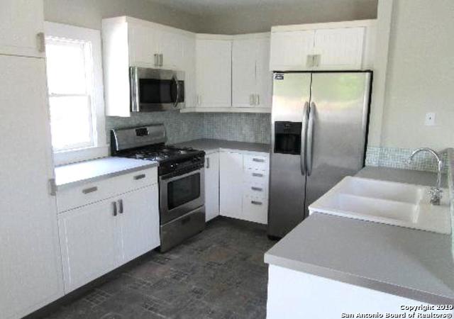 429 W Mistletoe Avenue San Antonio TX 78212