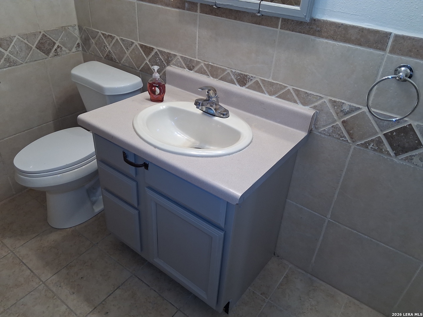 1322 W Hutchins Place San Antonio TX 78221