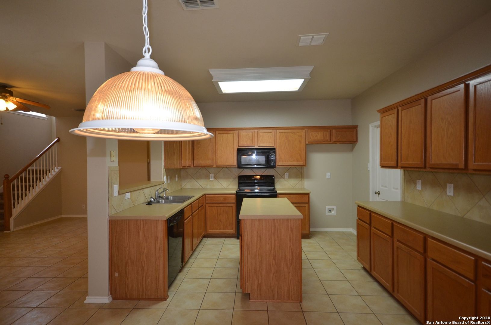 17211 Ashbury Lodge San Antonio TX 78247