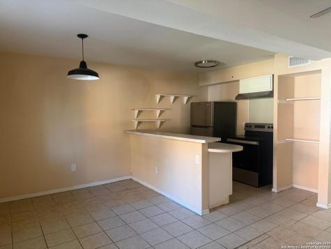 3718 Pleasanton Road San Antonio TX 78221