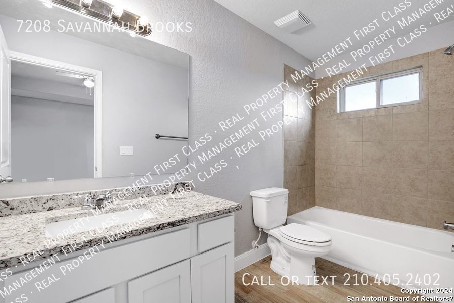 7208 Savannah Brooks Live Oak TX 78233