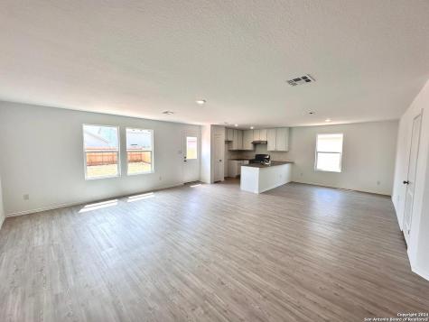 9263 Honey Mesquite Seguin TX 78155