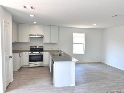 9263 Honey Mesquite Seguin TX 78155
