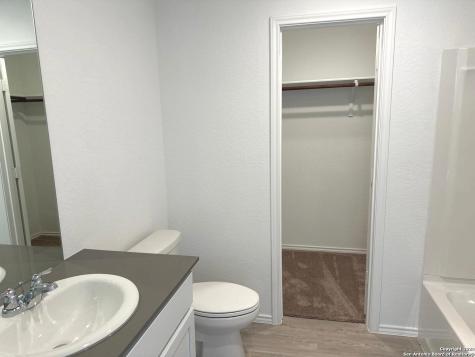 9263 Honey Mesquite Seguin TX 78155