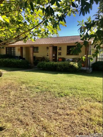 118 E Elmview Place Alamo Heights TX 78209
