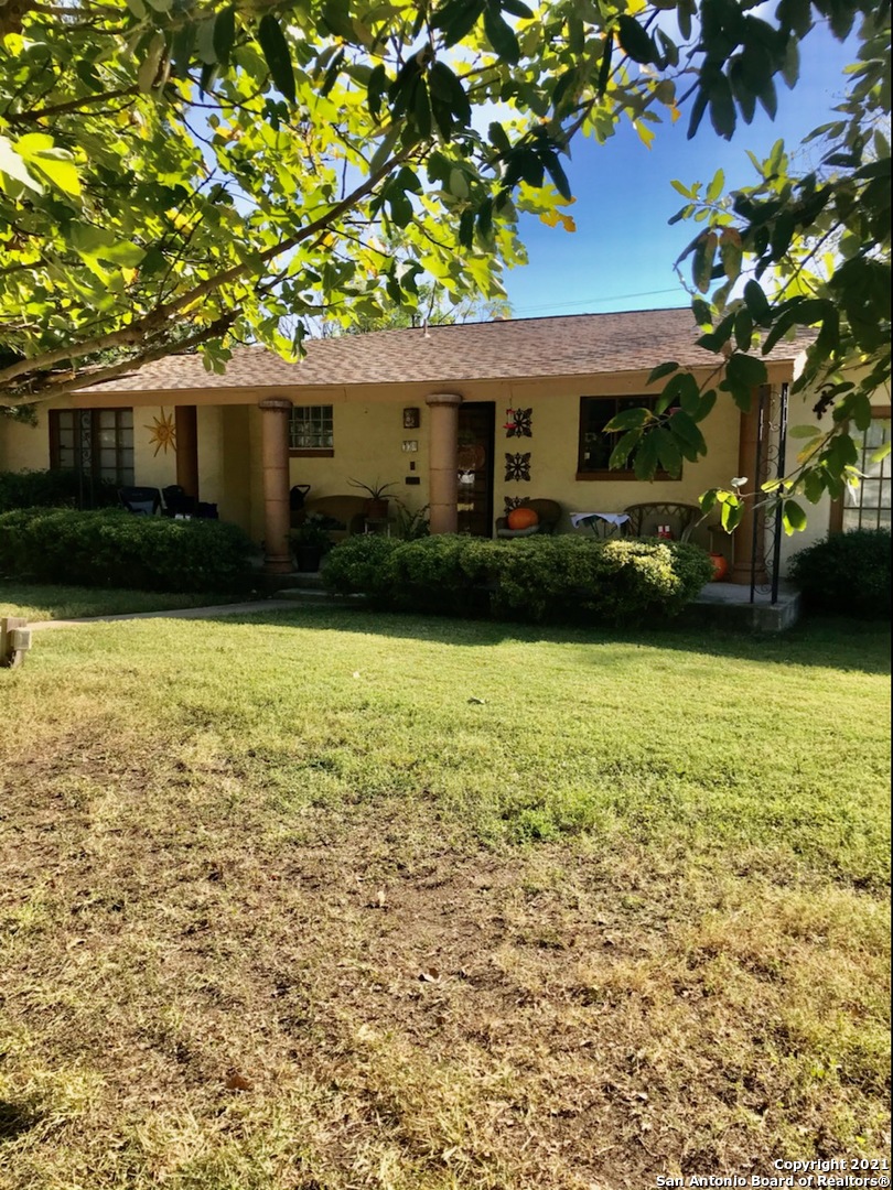 118 E Elmview Place Alamo Heights TX 78209