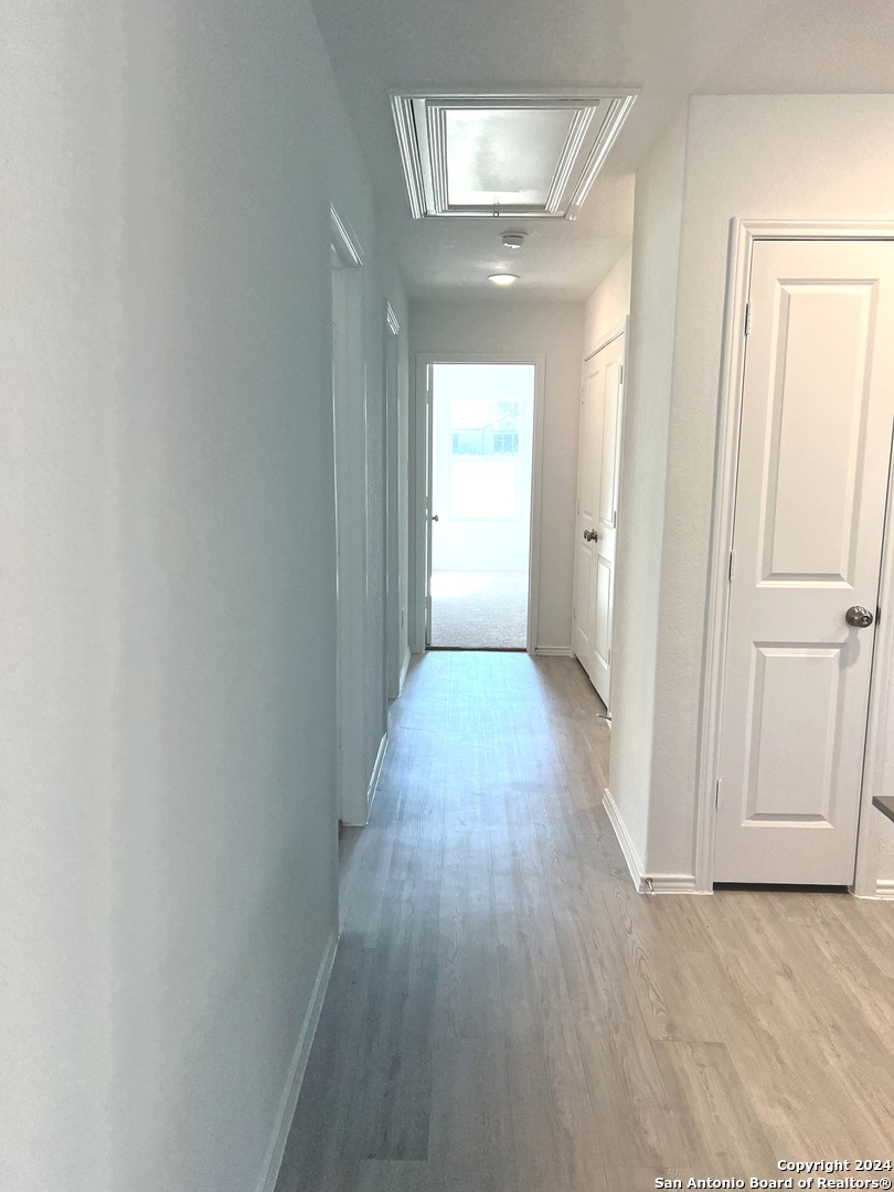 6922 Biotite Ridge Elmendorf TX 78112