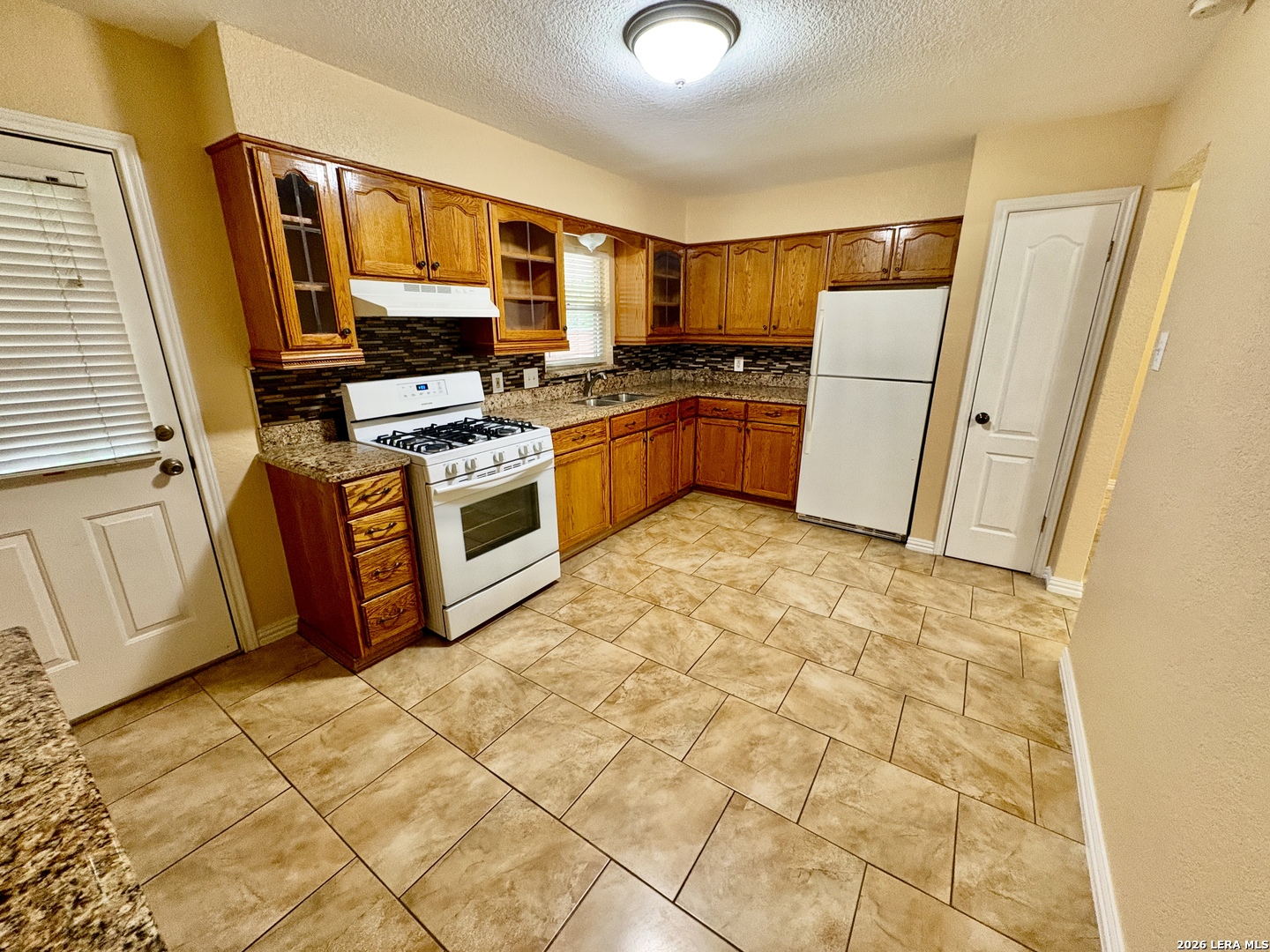 4823 Casa Oro Street San Antonio TX 78233