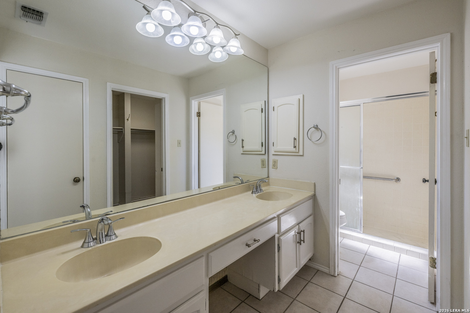 14011 Woodstream San Antonio TX 78231