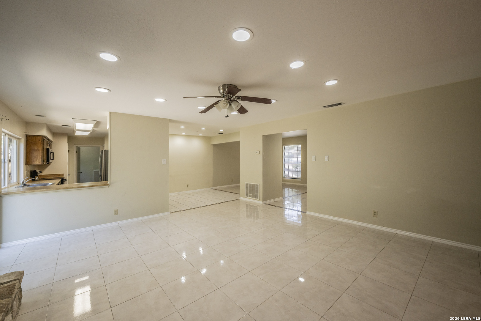 14011 Woodstream San Antonio TX 78231