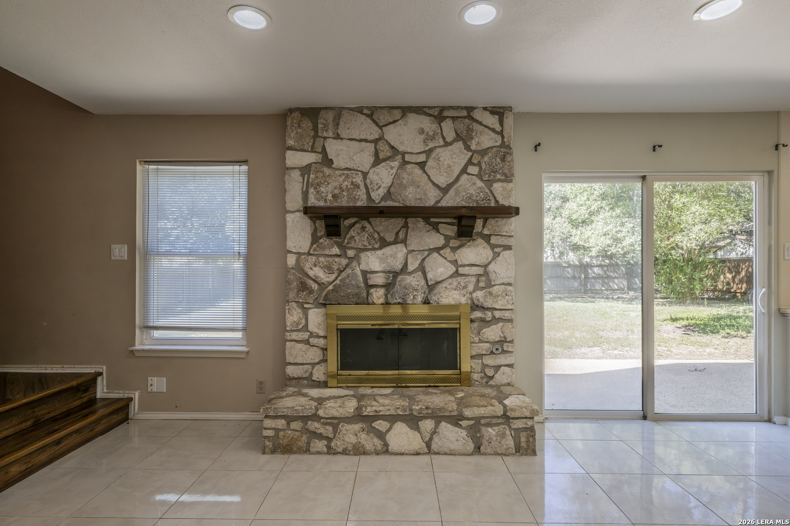 14011 Woodstream San Antonio TX 78231
