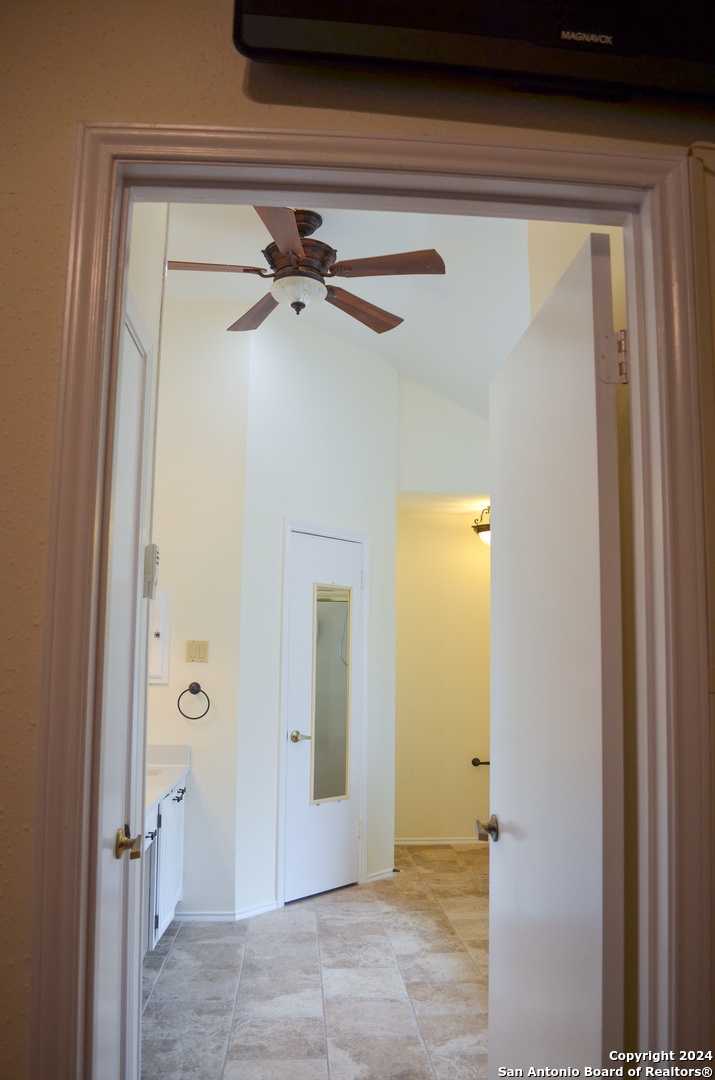 7501 Forest Echo Live Oak TX 78233