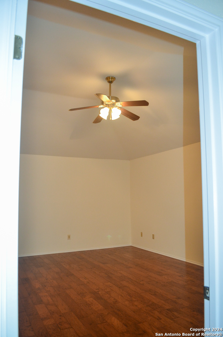 7501 Forest Echo Live Oak TX 78233
