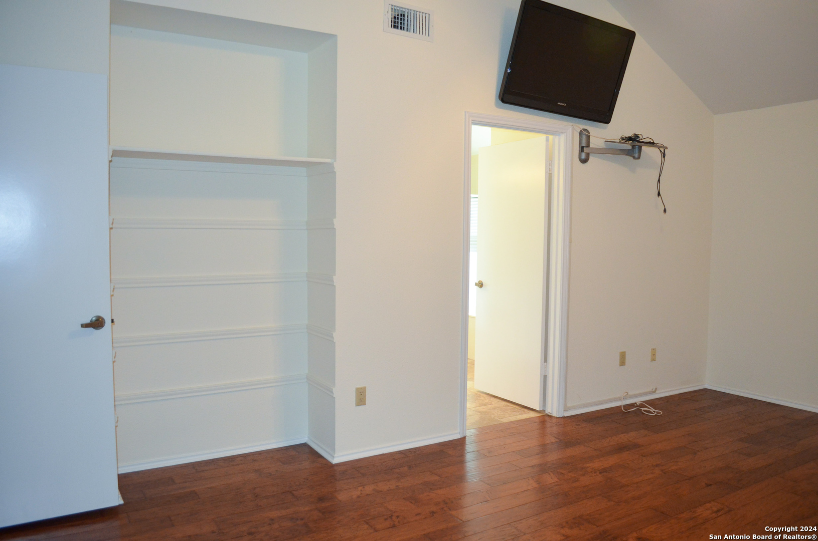 7501 Forest Echo Live Oak TX 78233