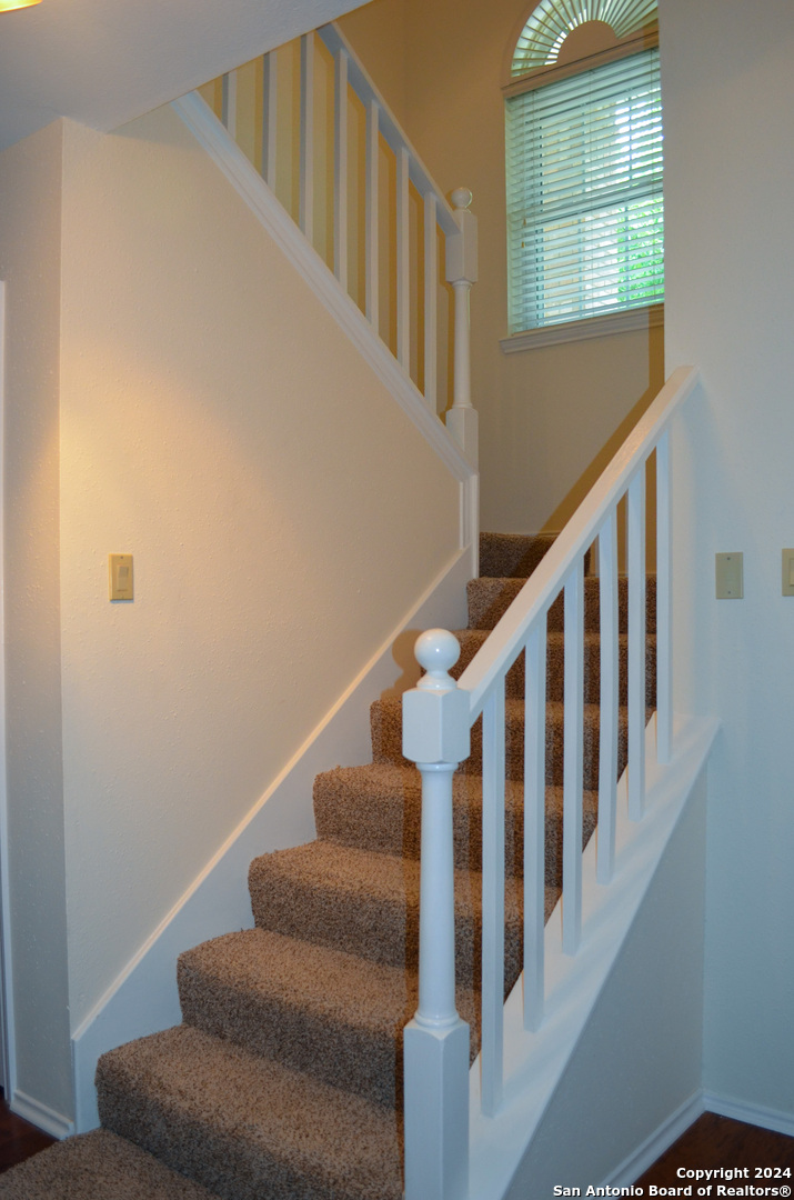 7501 Forest Echo Live Oak TX 78233