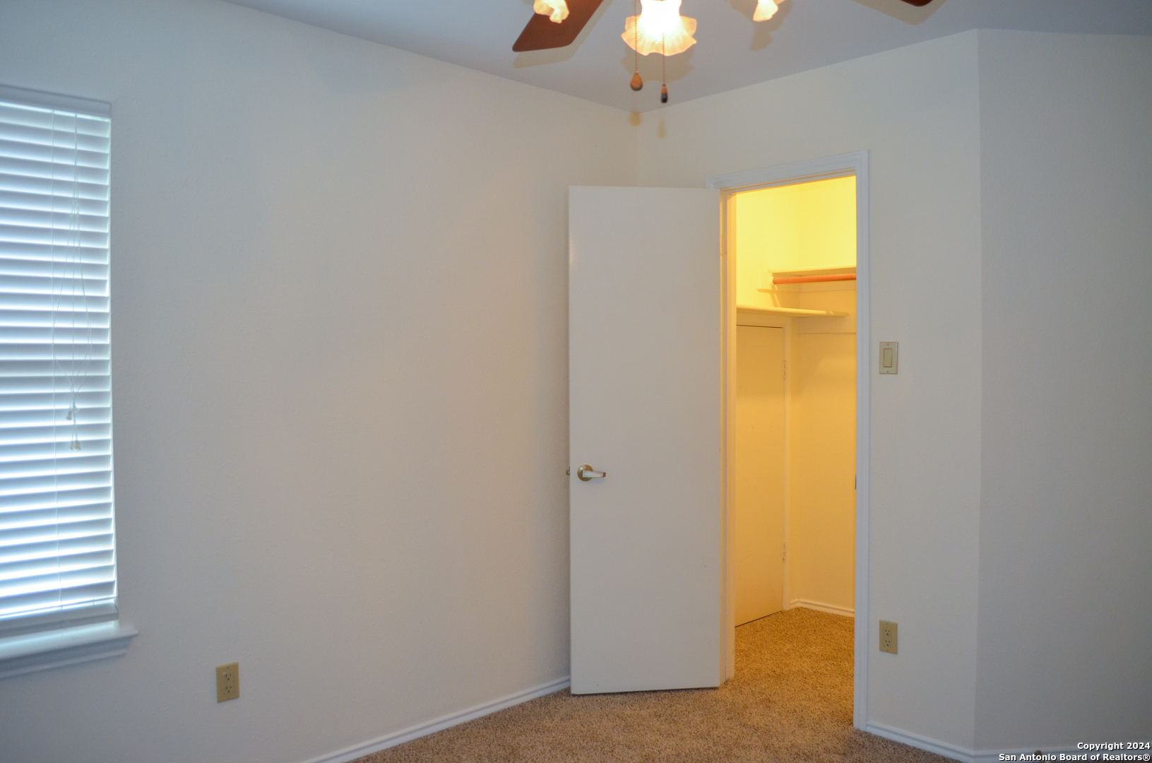 7501 Forest Echo Live Oak TX 78233