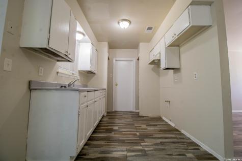 5822 Branch Valley San Antonio TX 78242