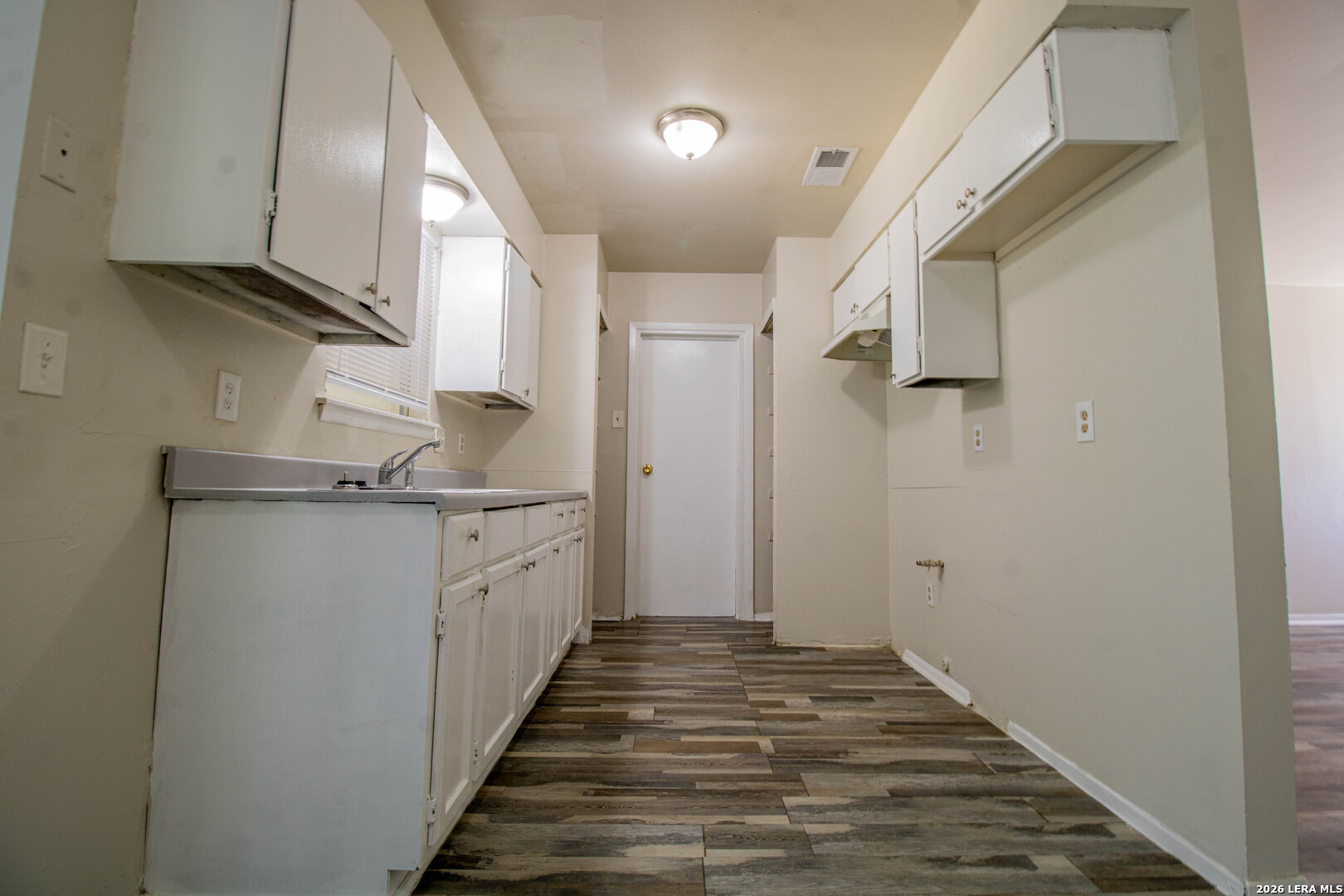 5822 Branch Valley San Antonio TX 78242