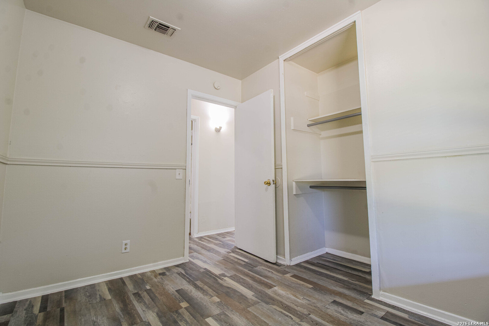 5822 Branch Valley San Antonio TX 78242