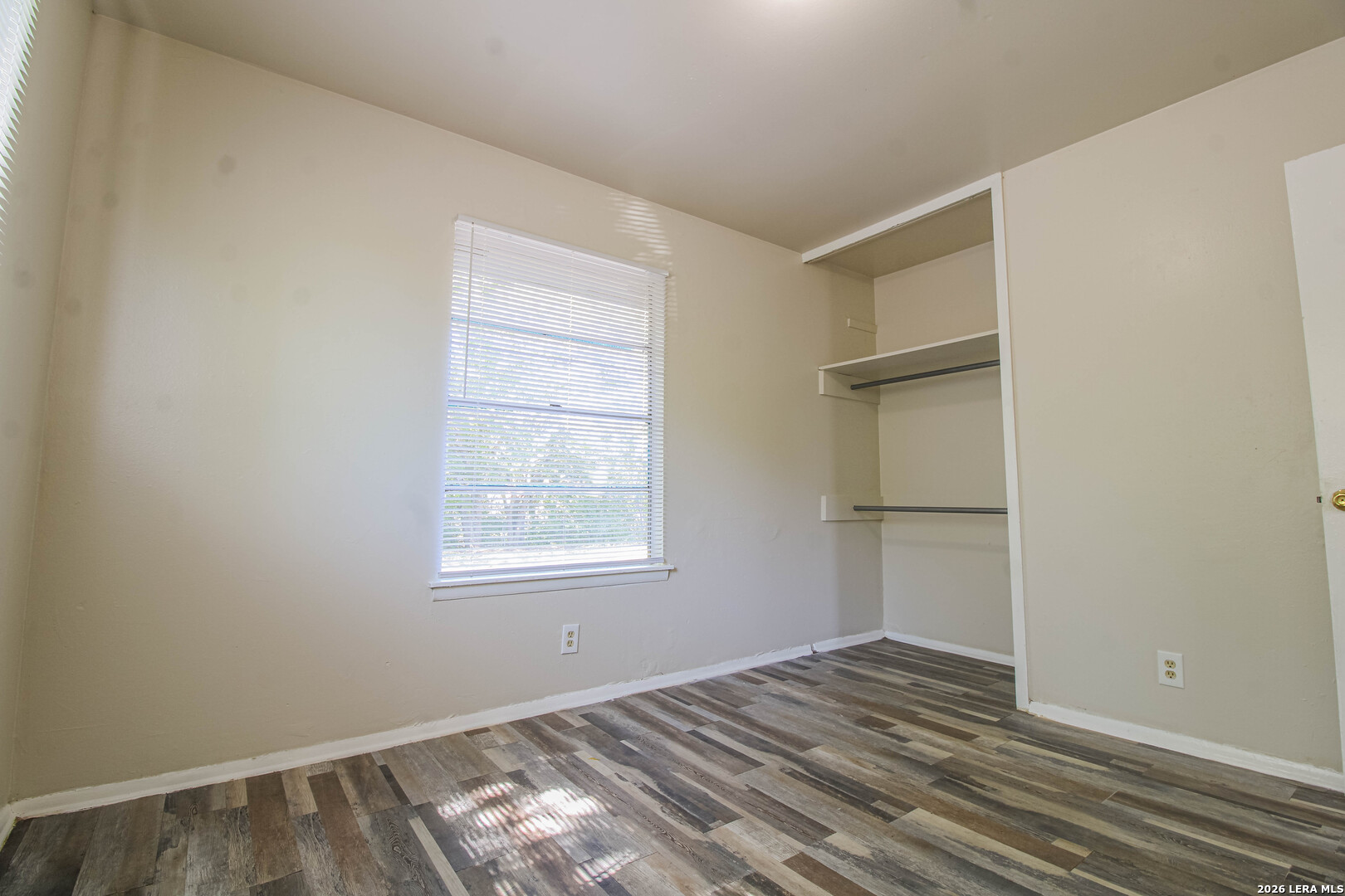 5822 Branch Valley San Antonio TX 78242