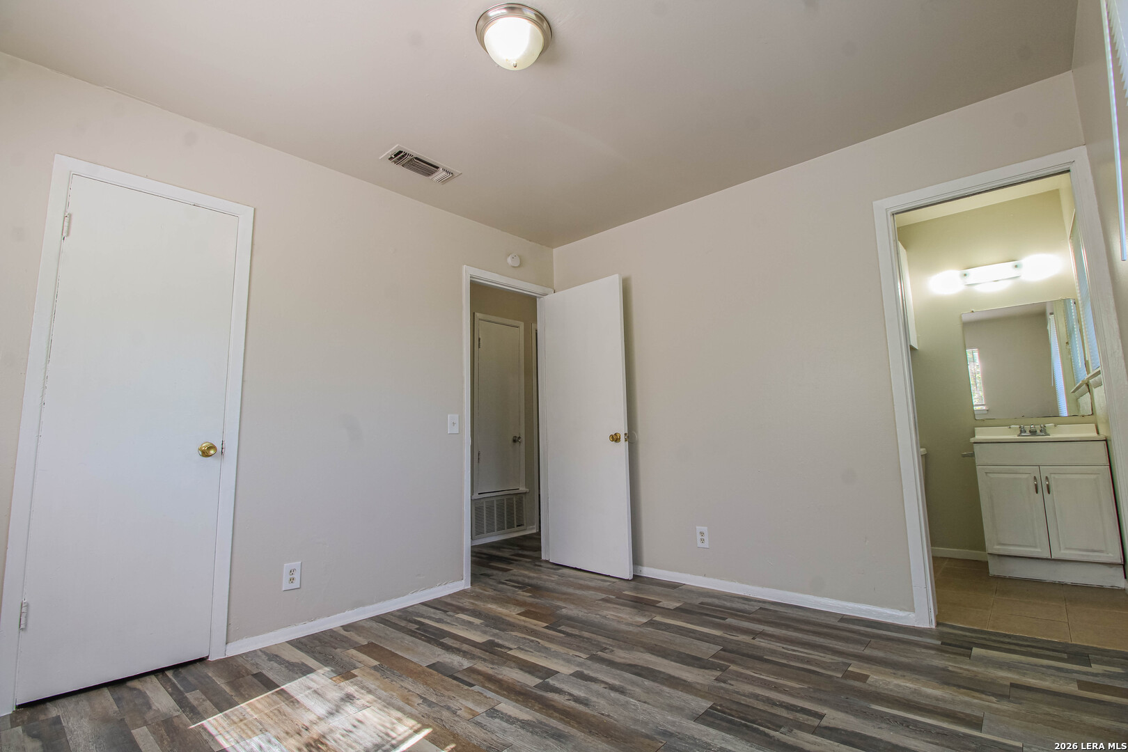 5822 Branch Valley San Antonio TX 78242