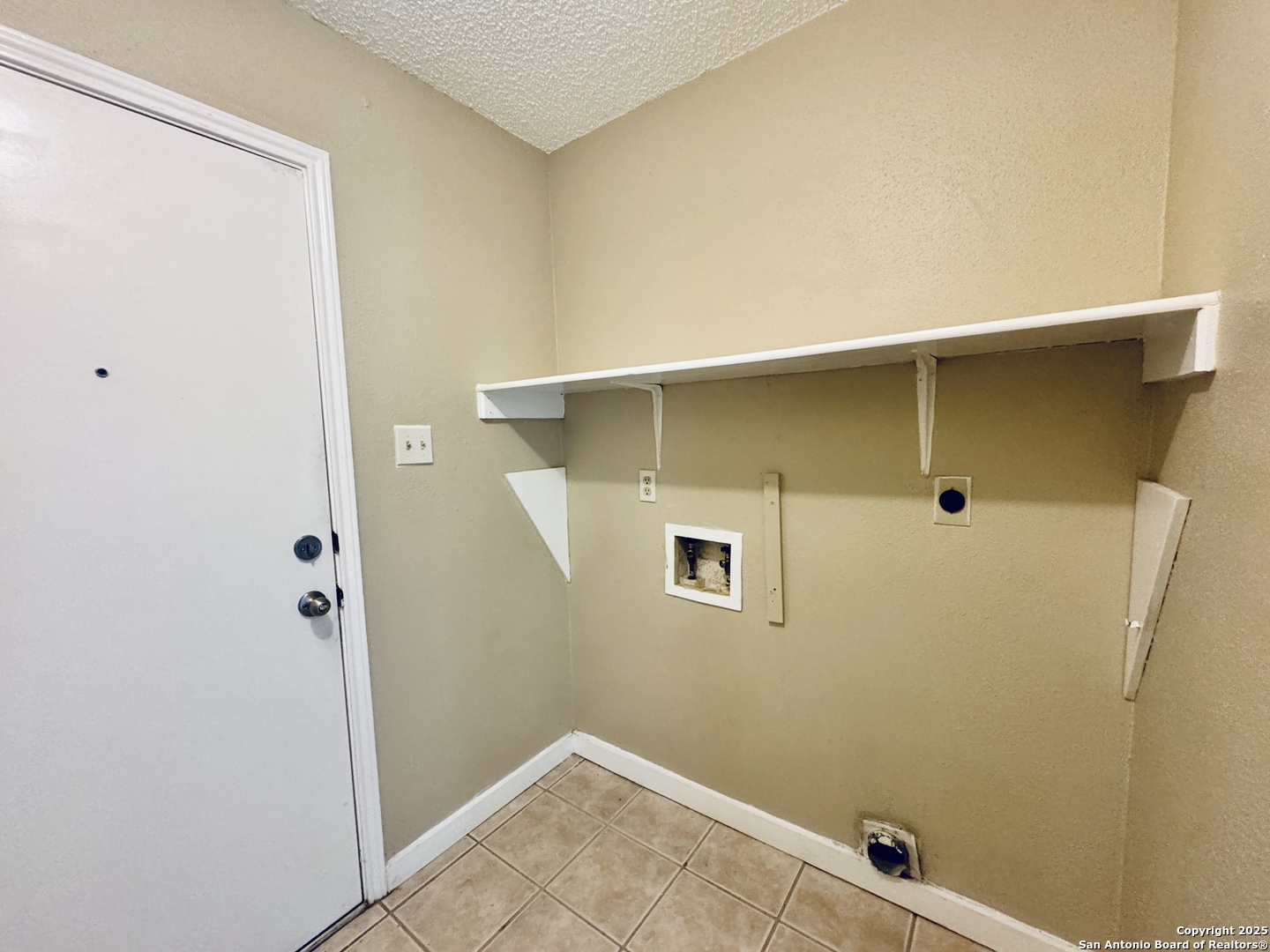 5846 Sun Farm San Antonio TX 78244