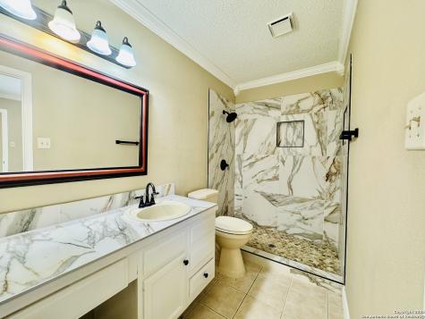 5846 Sun Farm San Antonio TX 78244