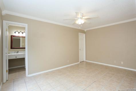 5846 Sun Farm San Antonio TX 78244