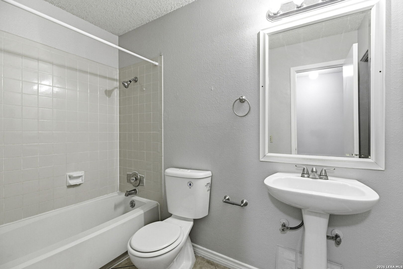 9439 Charter Point San Antonio TX 78250