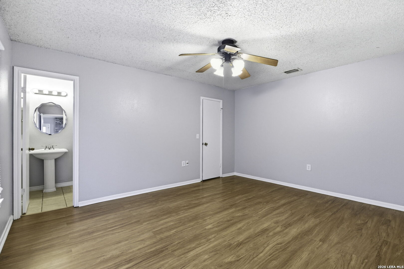9439 Charter Point San Antonio TX 78250
