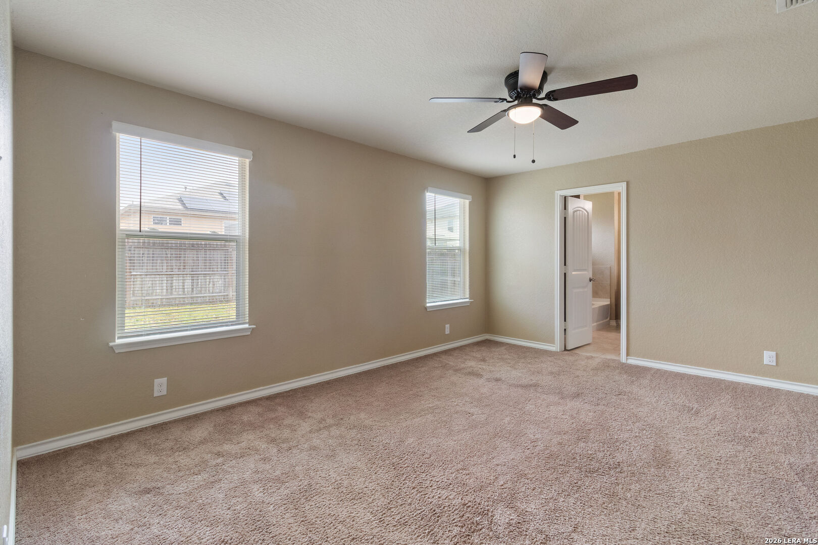15537 Gray Catbird San Antonio TX 78253