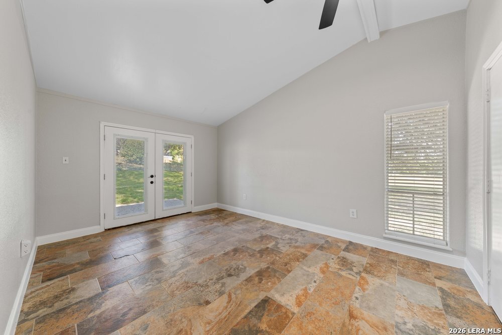 640 Crest Lane New Braunfels TX 78130