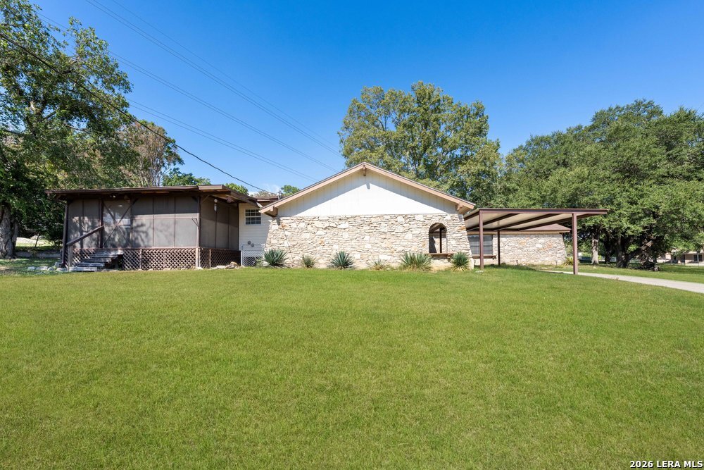 640 Crest Lane New Braunfels TX 78130