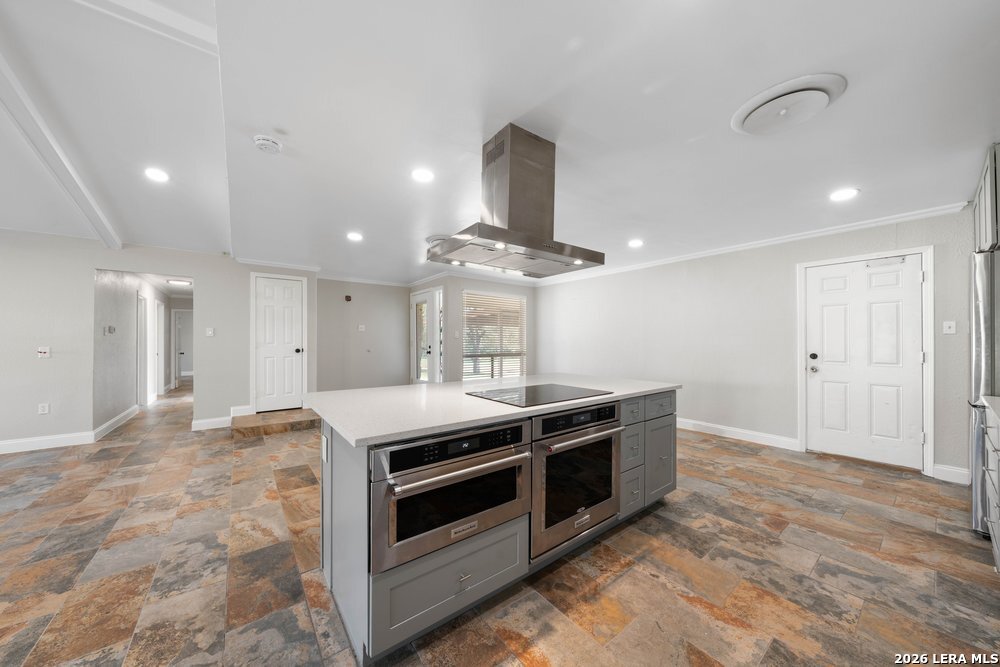 640 Crest Lane New Braunfels TX 78130